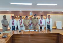 सेवानिवृत्त हुये पुलिस कर्मियों को दी गयी ससम्मान विदाई*