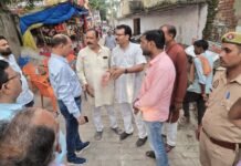 सैकड़ों वर्ष पुराने संकट मोचन हनुमान मंदिर मुख्य द्वार से अवैध कब्जा हटाने की मांग, सिटी मजिस्ट्रेट ने की पुष्टि